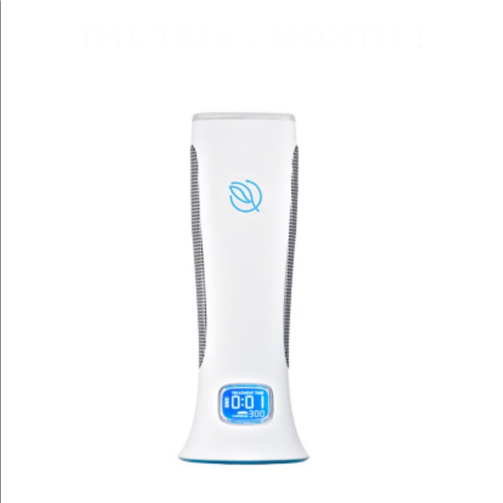 TRIA Acne Clearing Blue Light